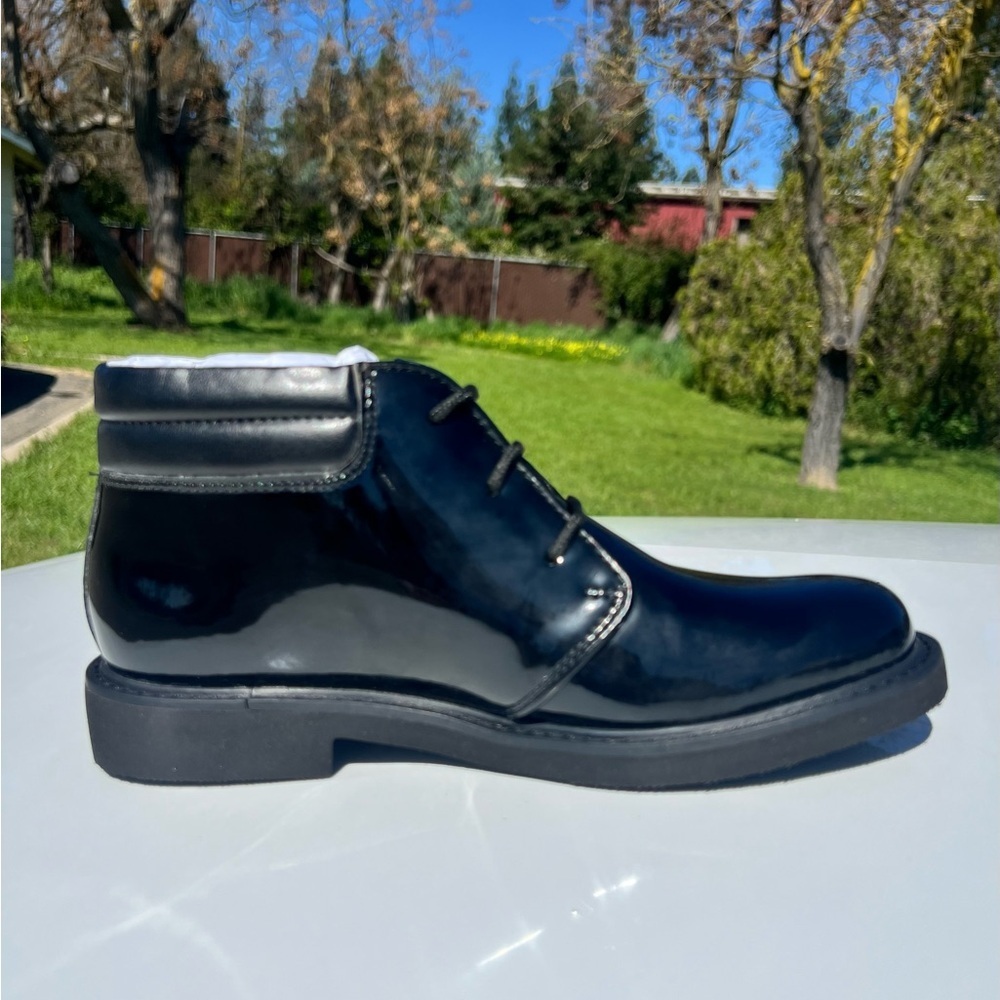 Bates Black Patent Leather Chukka Boots size 4 High Gloss